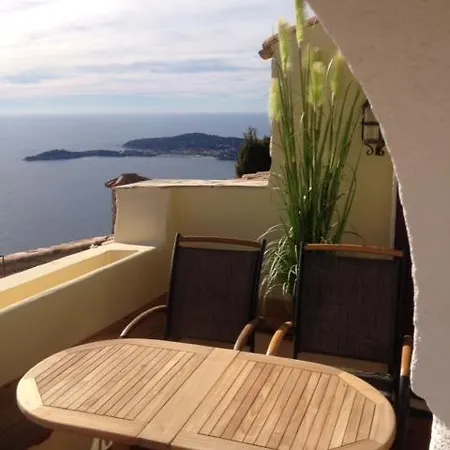 Ferienhaus Monaco Middle Of Old Town Of Vieux Village Romantic Hideaway With Spectacular Sea View