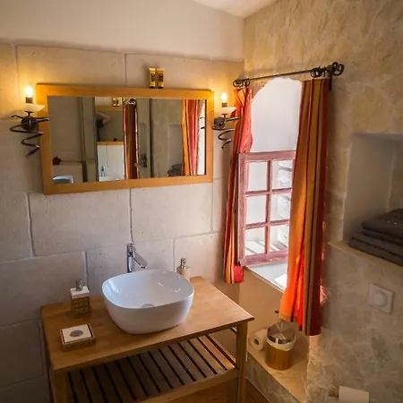 Ferienhaus Monaco Middle Of Old Town Of Vieux Village Romantic Hideaway With Spectacular Sea View Èze